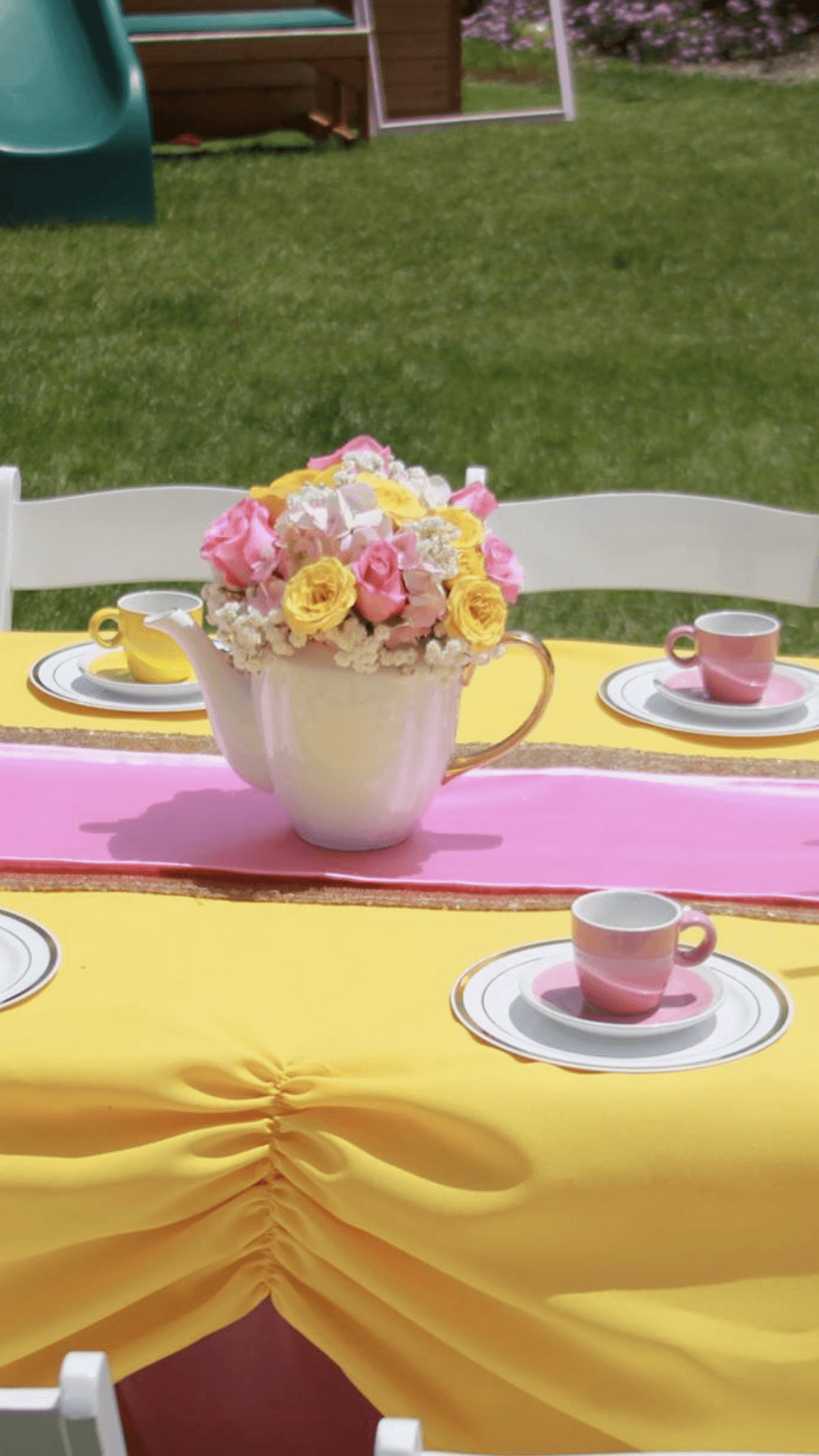 Encinitas flower arrangement 1F67D179 8AC5 4F97 AD2A 0F2556E98794